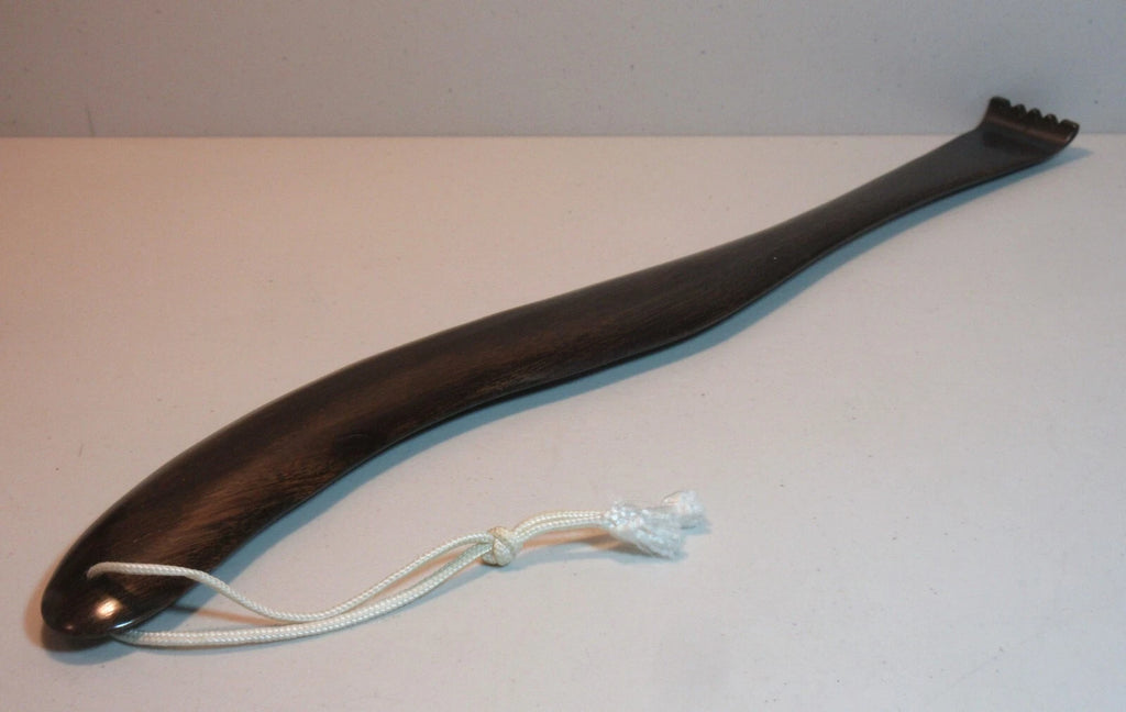 Hardwood BACKSCRATCHER
