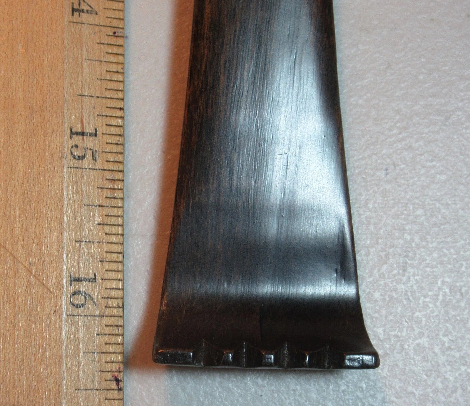 Hardwood BACKSCRATCHER